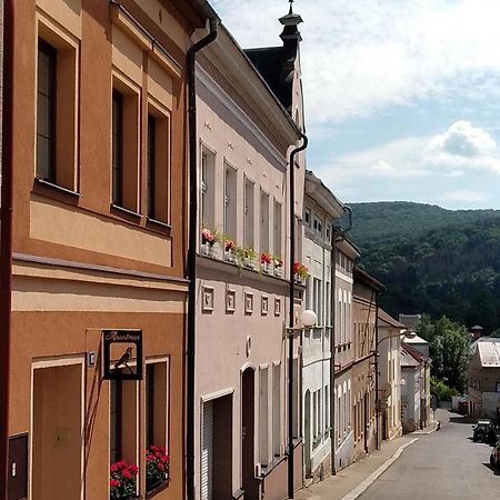 Apartmany Kukacci Hnizdo Benesov nad Ploucnici المظهر الخارجي الصورة
