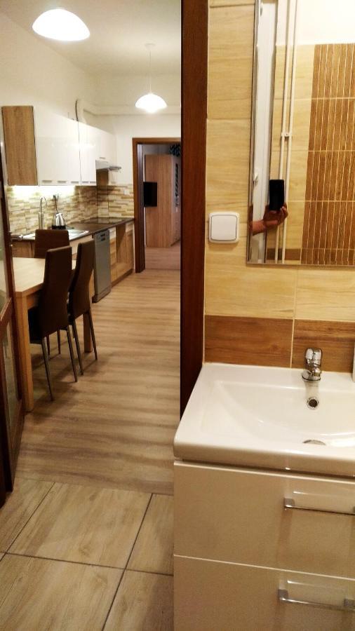 Apartmany Kukacci Hnizdo Benesov nad Ploucnici المظهر الخارجي الصورة