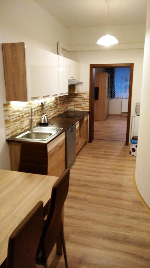 Apartmany Kukacci Hnizdo Benesov nad Ploucnici المظهر الخارجي الصورة