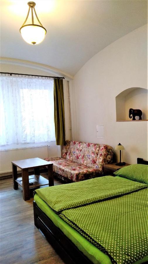 Apartmany Kukacci Hnizdo Benesov nad Ploucnici المظهر الخارجي الصورة